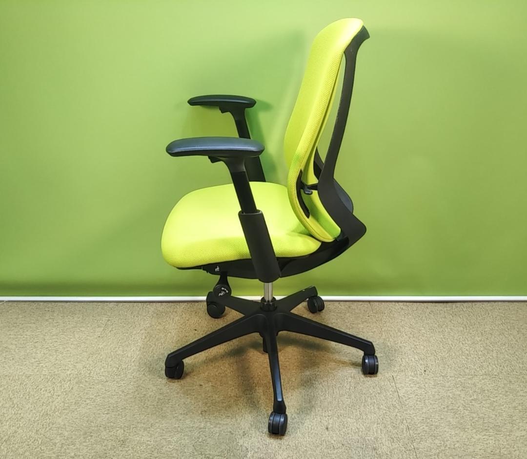 Honey　zq　オカムラ　シルフィーチェア　前傾機能　ハイバック