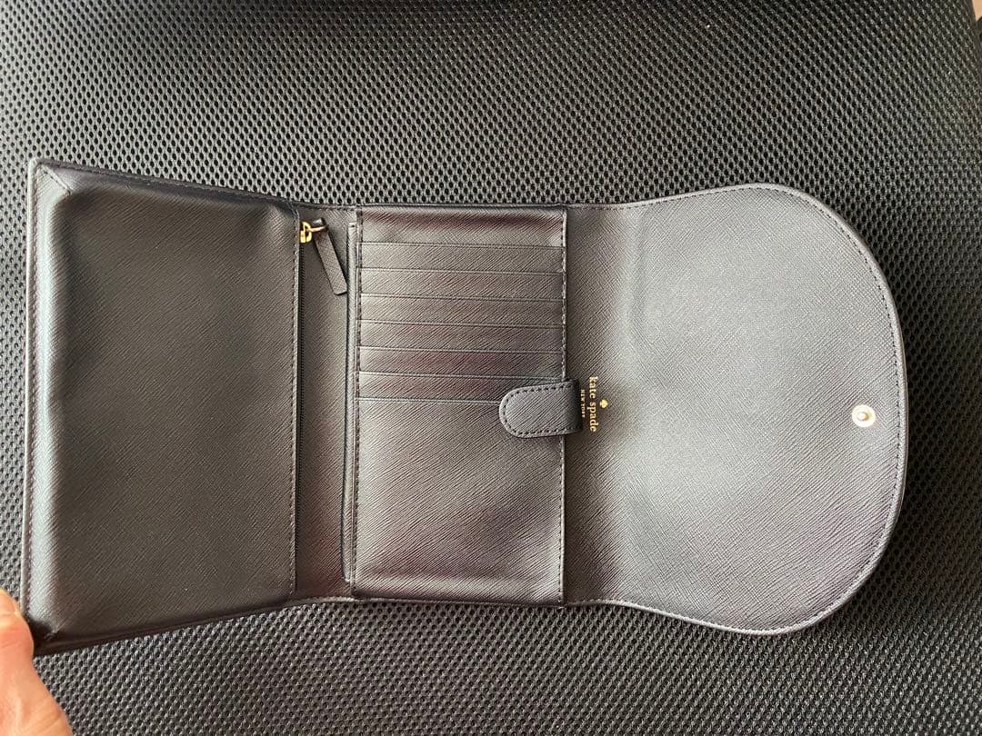 ケイトスペードニューヨーク　ネコ　猫　ウォレットバッグ　ショルダーポーチ