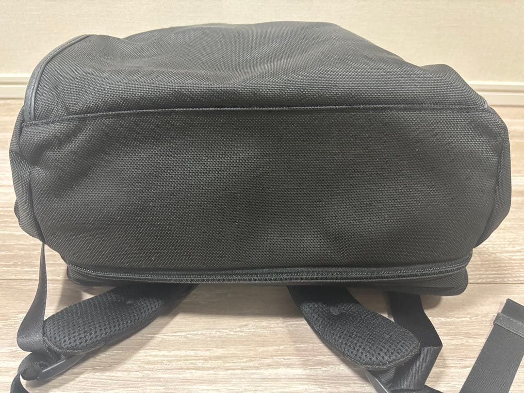 TUMI トゥミ Alpha3 スリム・ソリューションズ・ブリーフ・パック