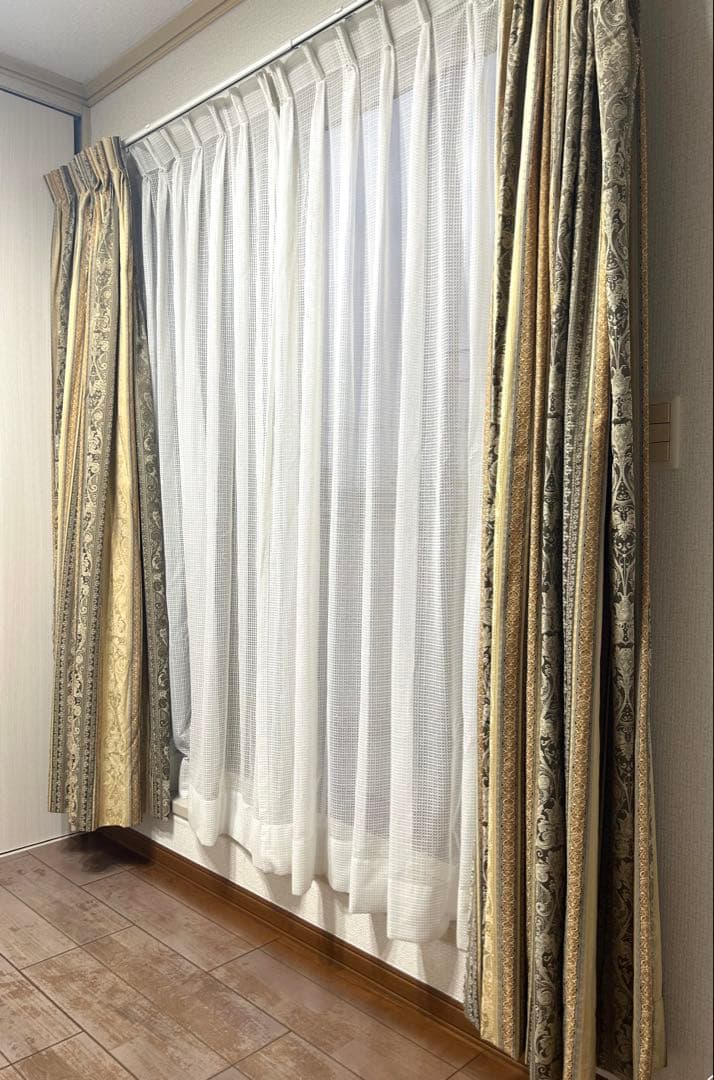【高級感】ジャカードカーテン＆レースカーテンセット