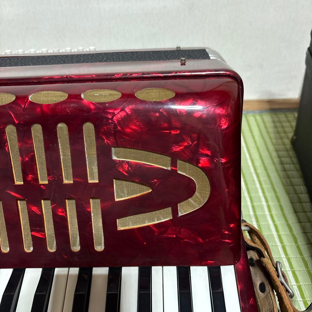 TOMBO アコーディオン　トンボ No.241 ハードケース付　楽器