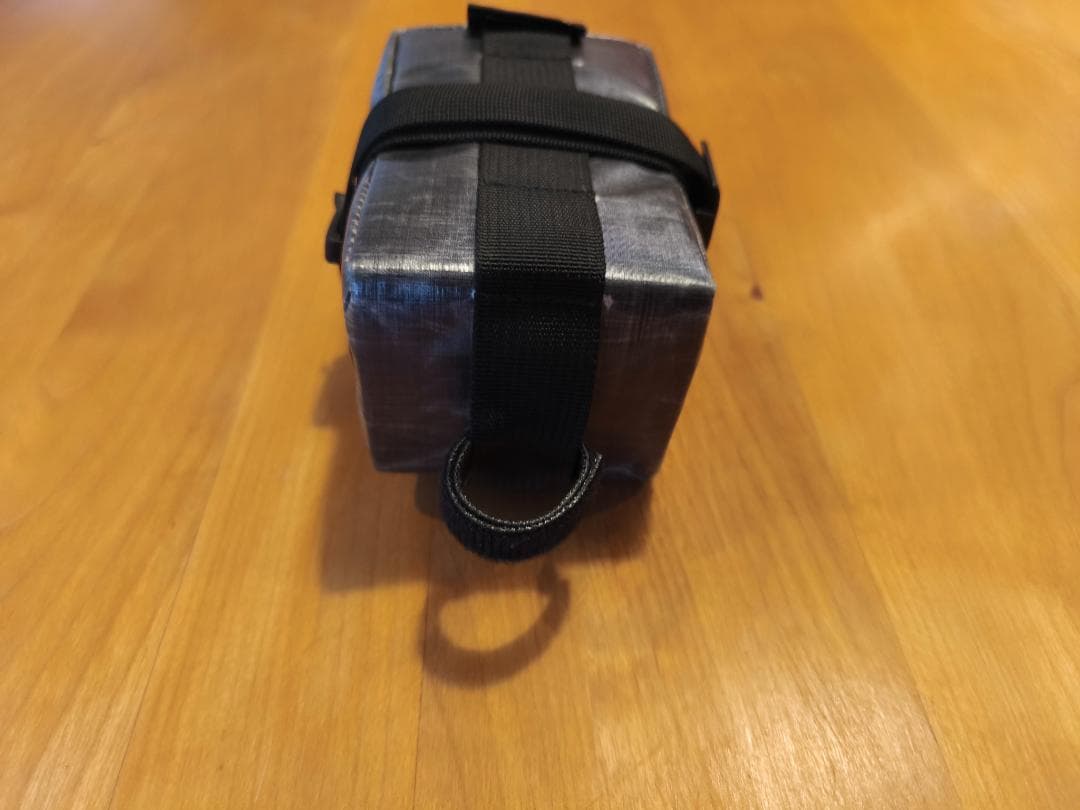 アクセサリー tade qui 2 hour tripper Dyneema Black