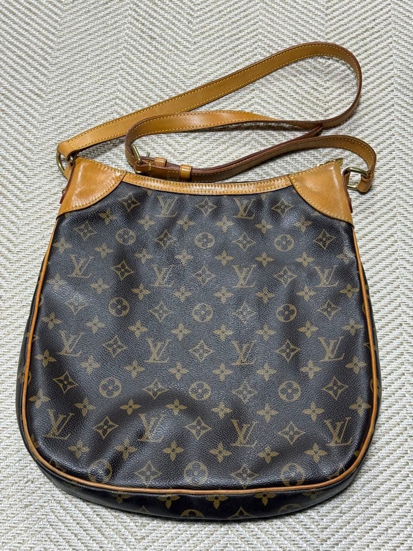 ルイヴィトンのショルダーバッグ