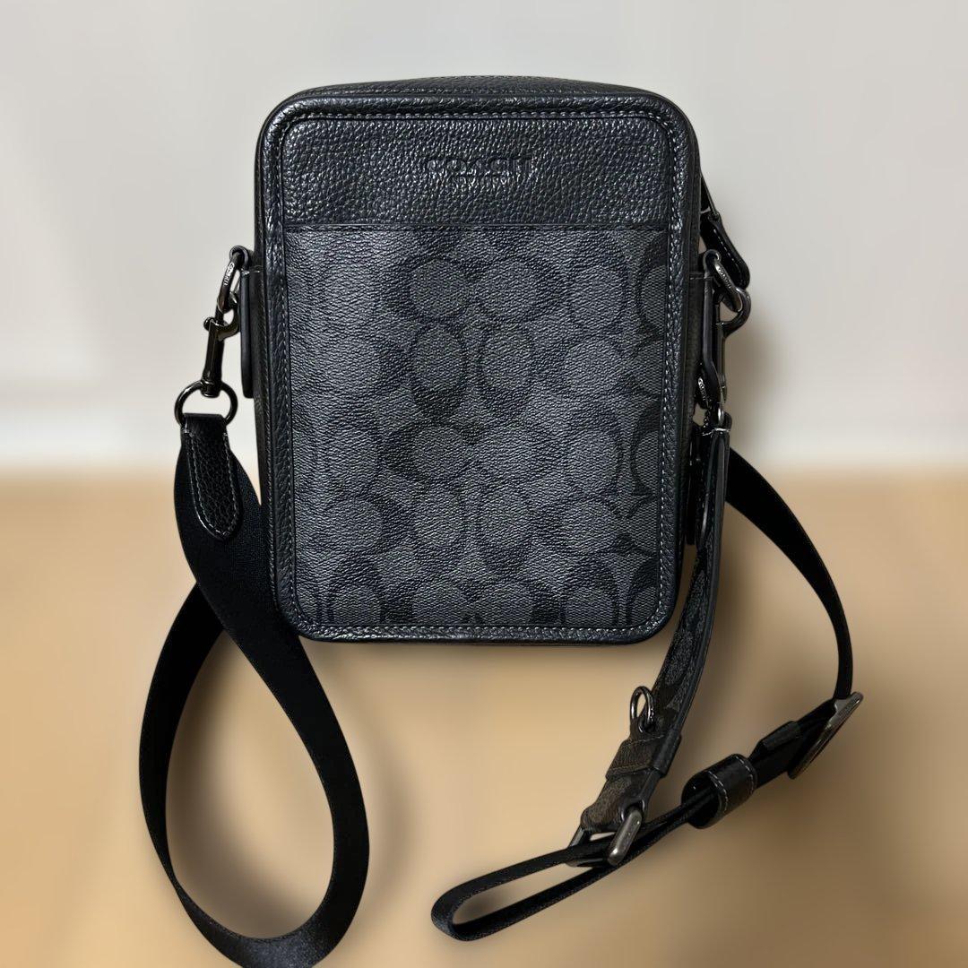 Coach ショルダーバッグ ブラック