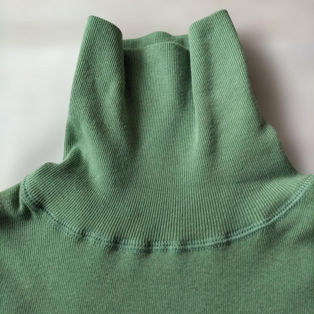 マドモアゼルノンノン　タートルネック 長袖Tシャツ新品未使用