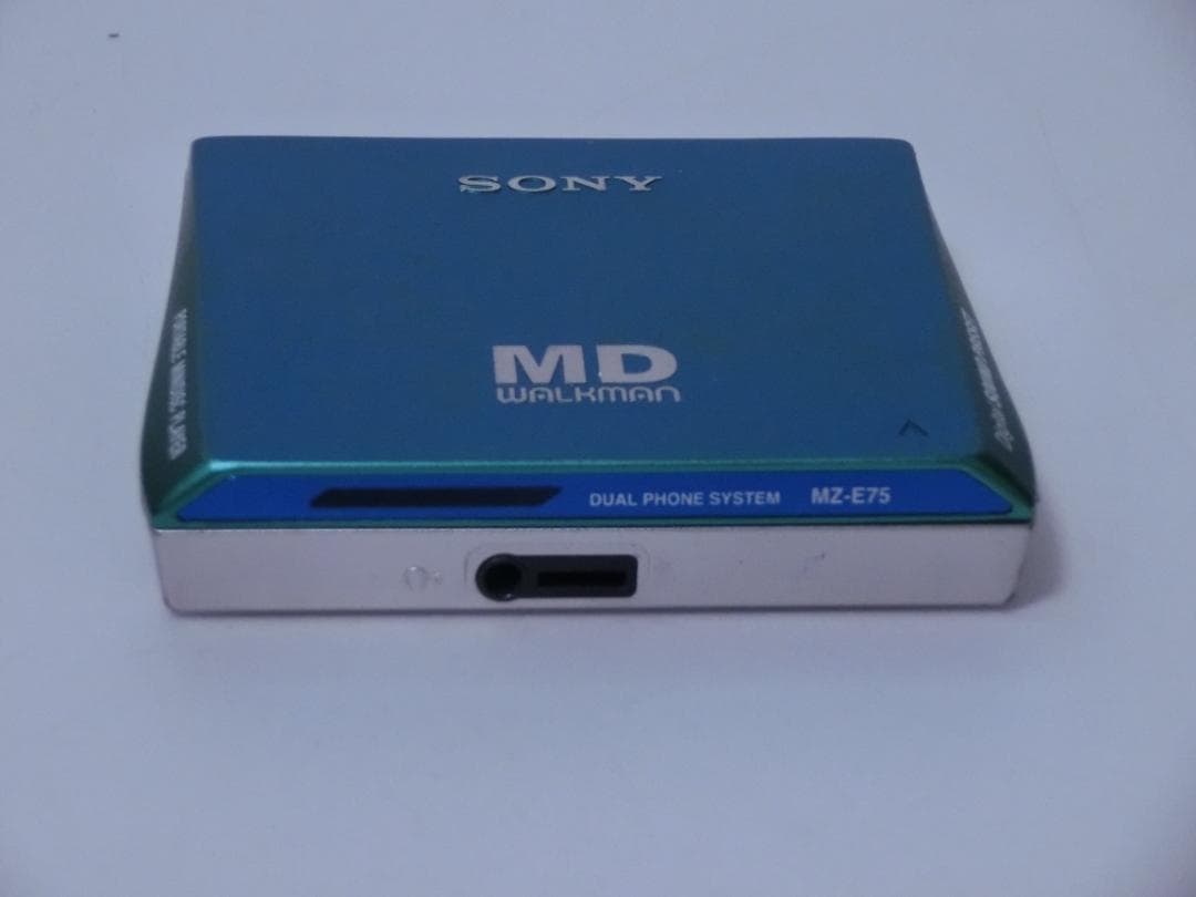 SONY MDウォークマン MZ-E75　ポータブルMDプレーヤ