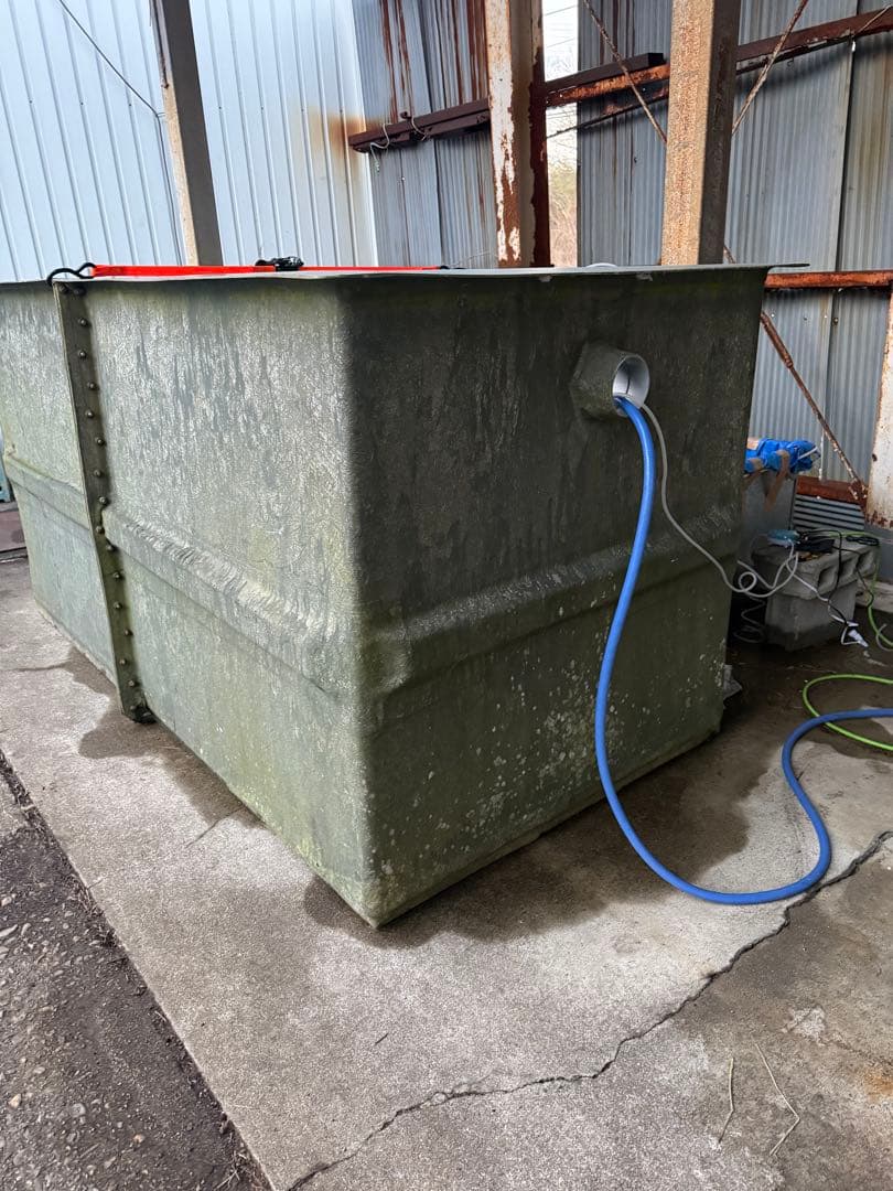 大型FRP 水槽　貯水槽