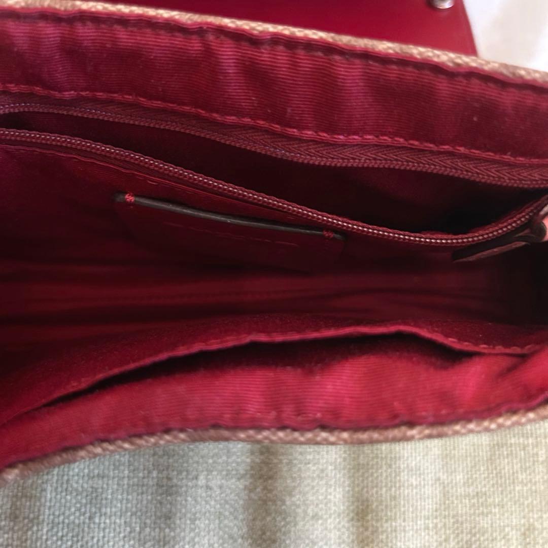 COACH コーチ　ショルダーバッグ　ミニショルダー　スマホ　リバーシブル ❶