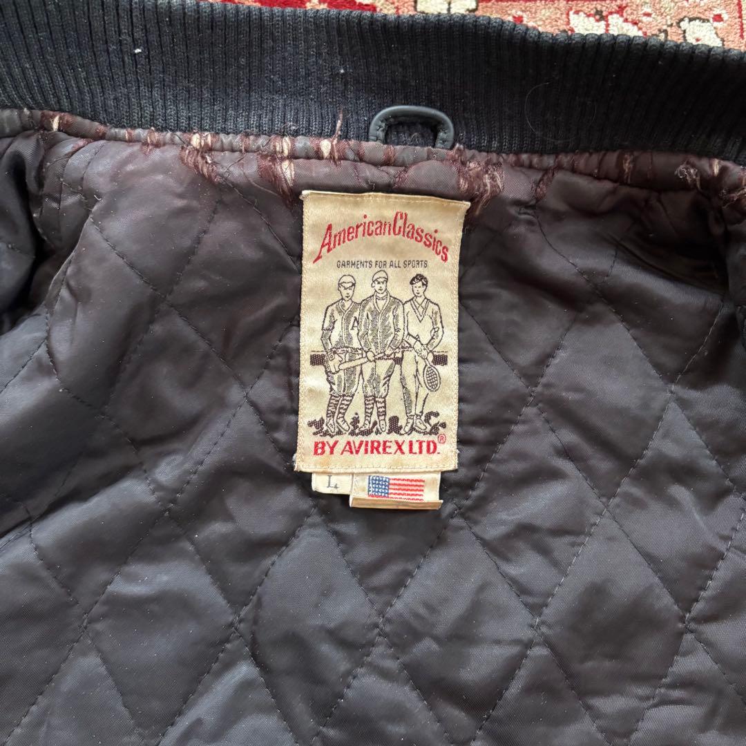 AVIREX アヴィレックス スタジャン 牛革 アーチロゴ 黒 L