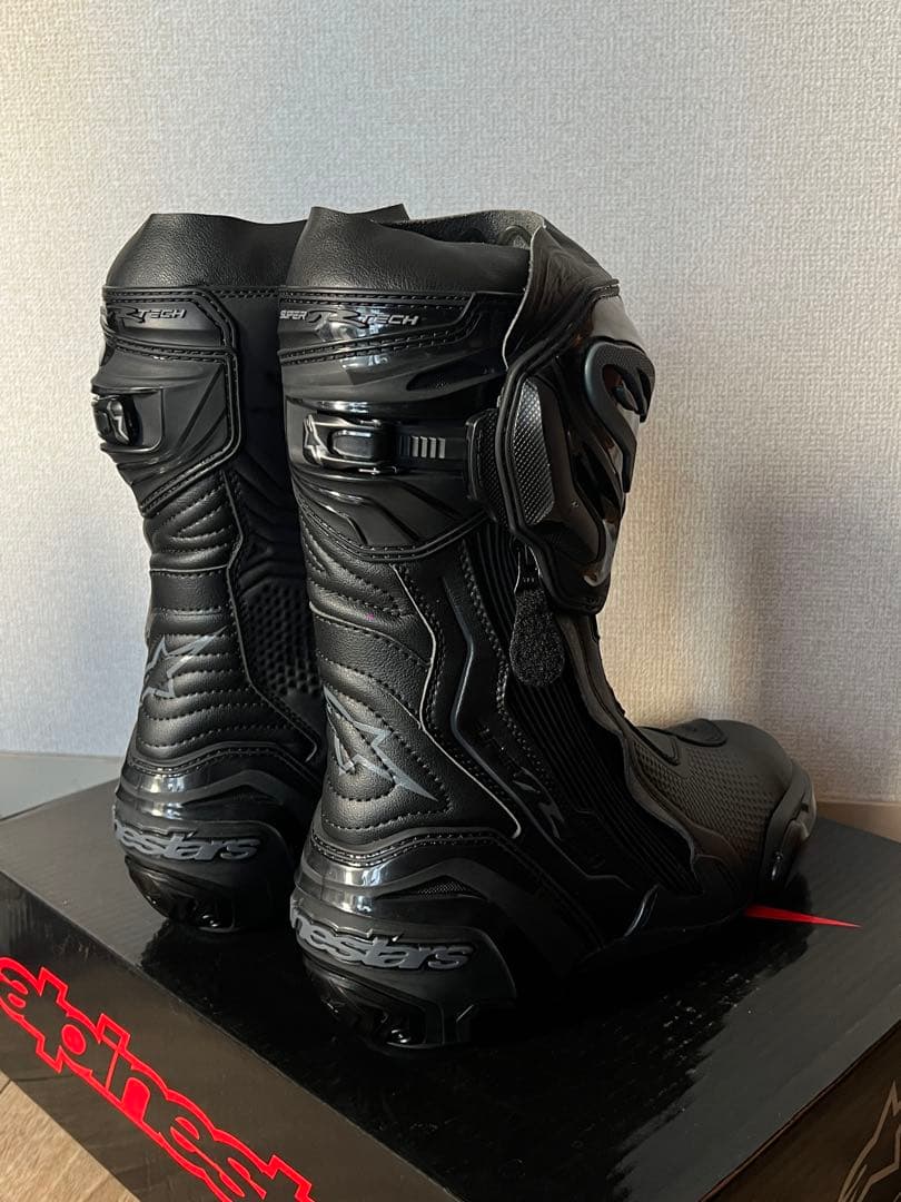 新品タグ付き　Alpinestars Supertech R ブラックブーツ
