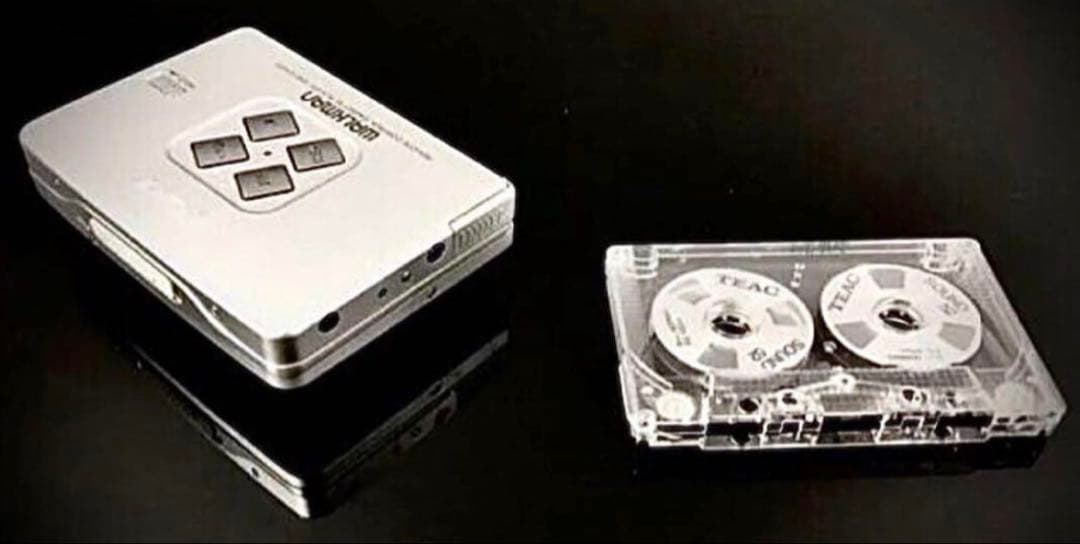 カセットウォークマン SONY WM-EX633 銀色　(整備済み、完動美品)