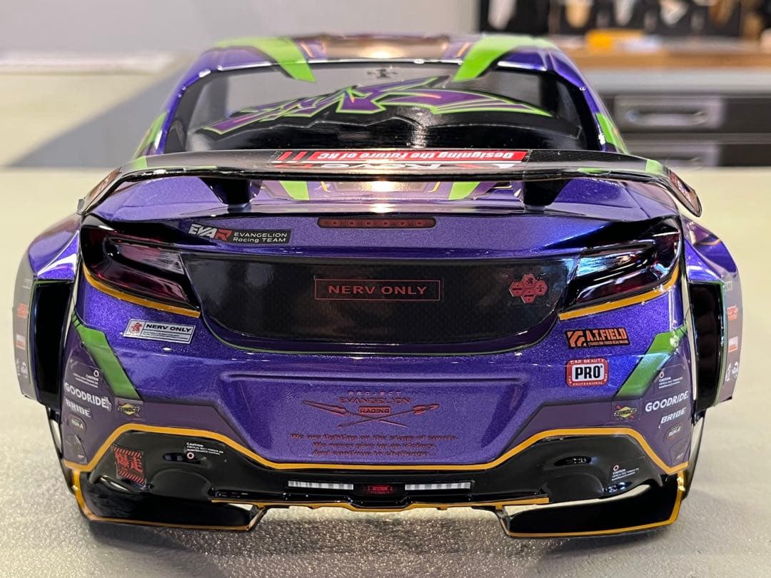モ*ー様 ReveD「エヴァンゲリオンレーシング GR86」リアショート加工済み