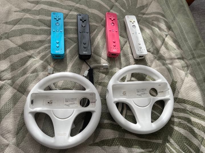 【値下げしました！】Nintendo Wii RVL-S-WD