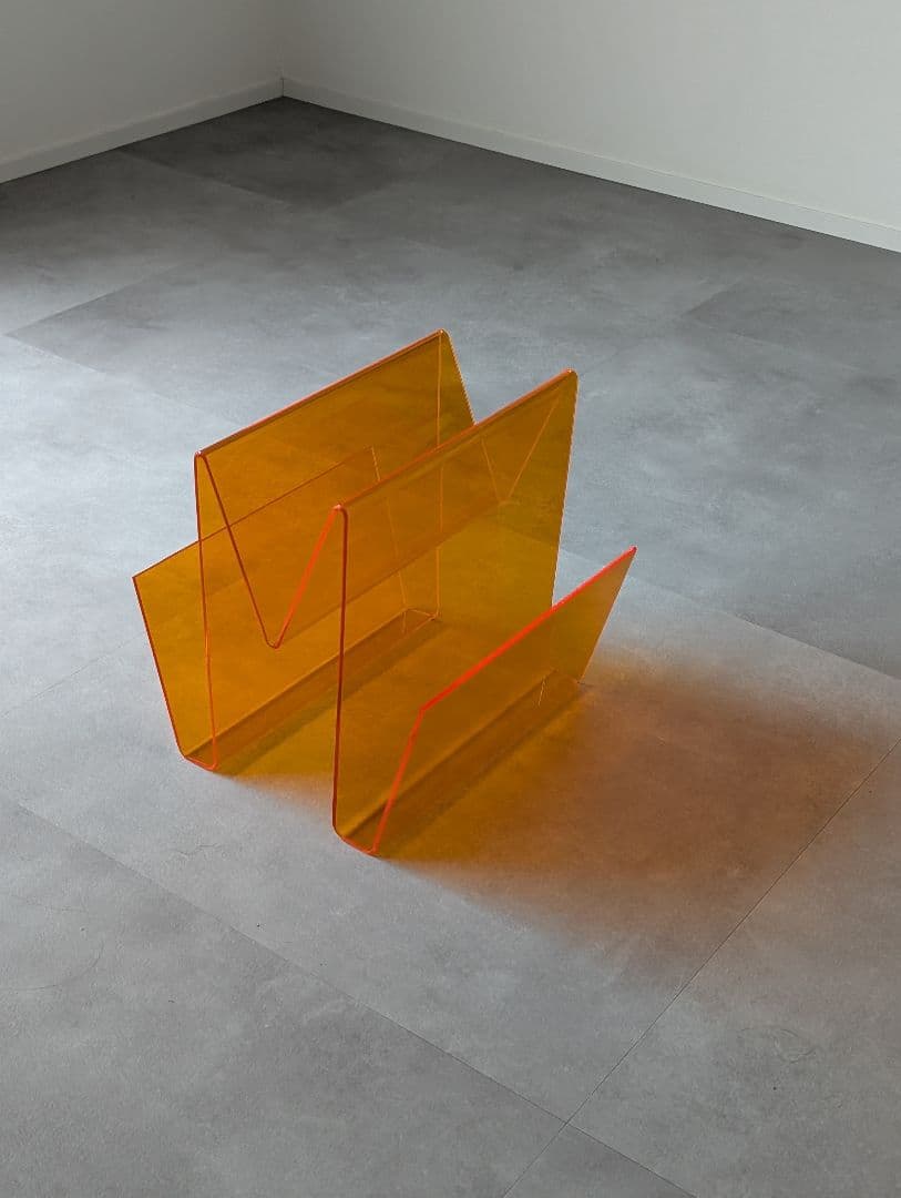 USED/スペースエイジ y2k アクリルマガジンラック space age