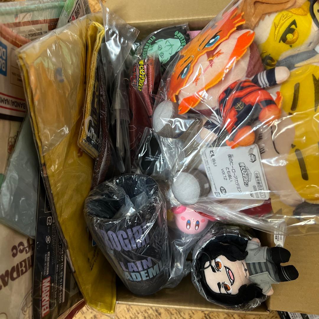 大量 激安 ノンジャンル アニメグッズ まとめ売り 1000点以上 23kg以上