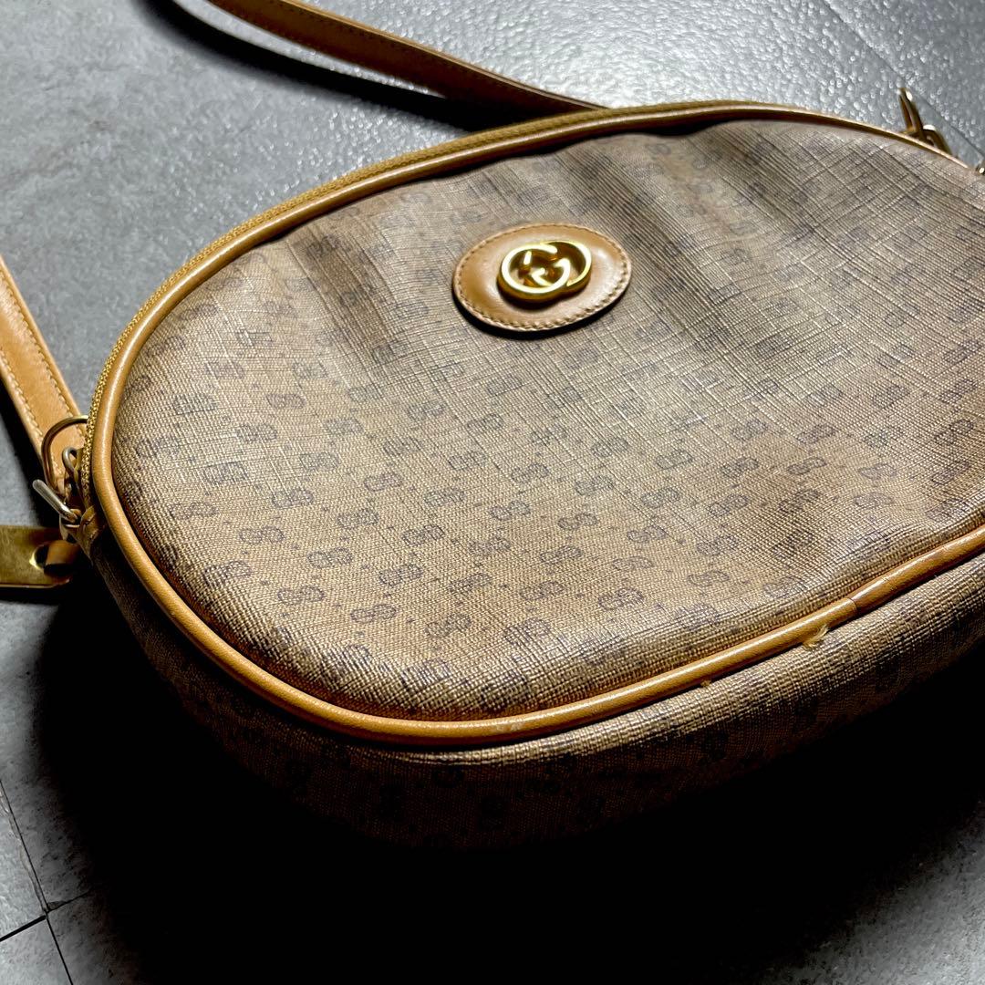 超希少✨️ OLD GUCCI ショルダーバッグ GG柄 ロゴ装飾 PVC