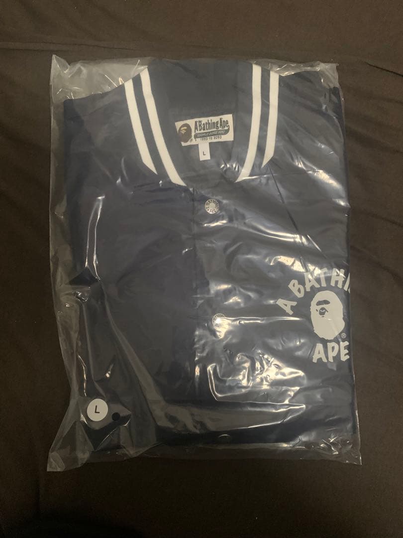 ノ*コ様 【新品未開封】A BATHING APE カレッジロゴ バーシティジャ