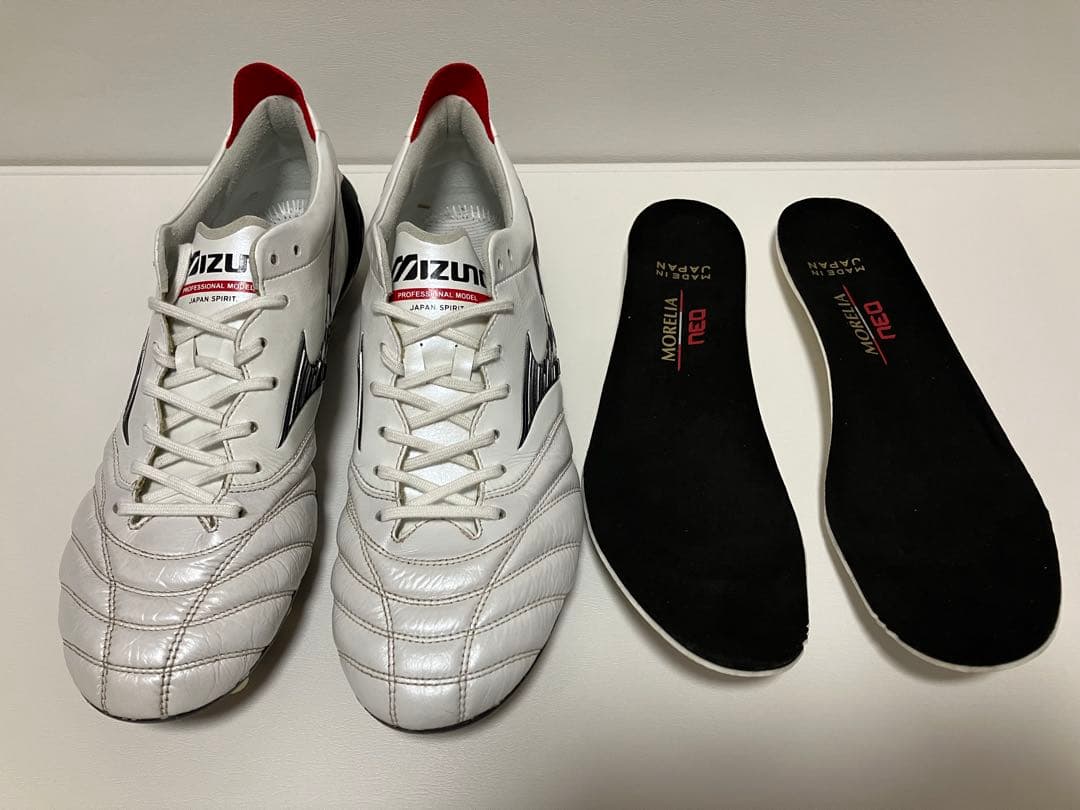 ぴょんきち【値下げ　超美品】MIZUNO モレリアネオ 4 JAPAN