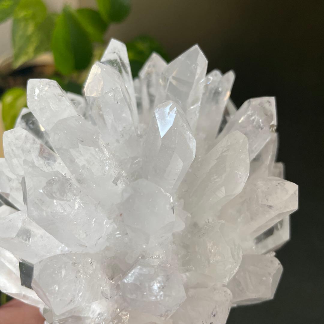 クリスタルクォーツ　クラスター　透明水晶　パワーストーン　幸運を招く石　浄化