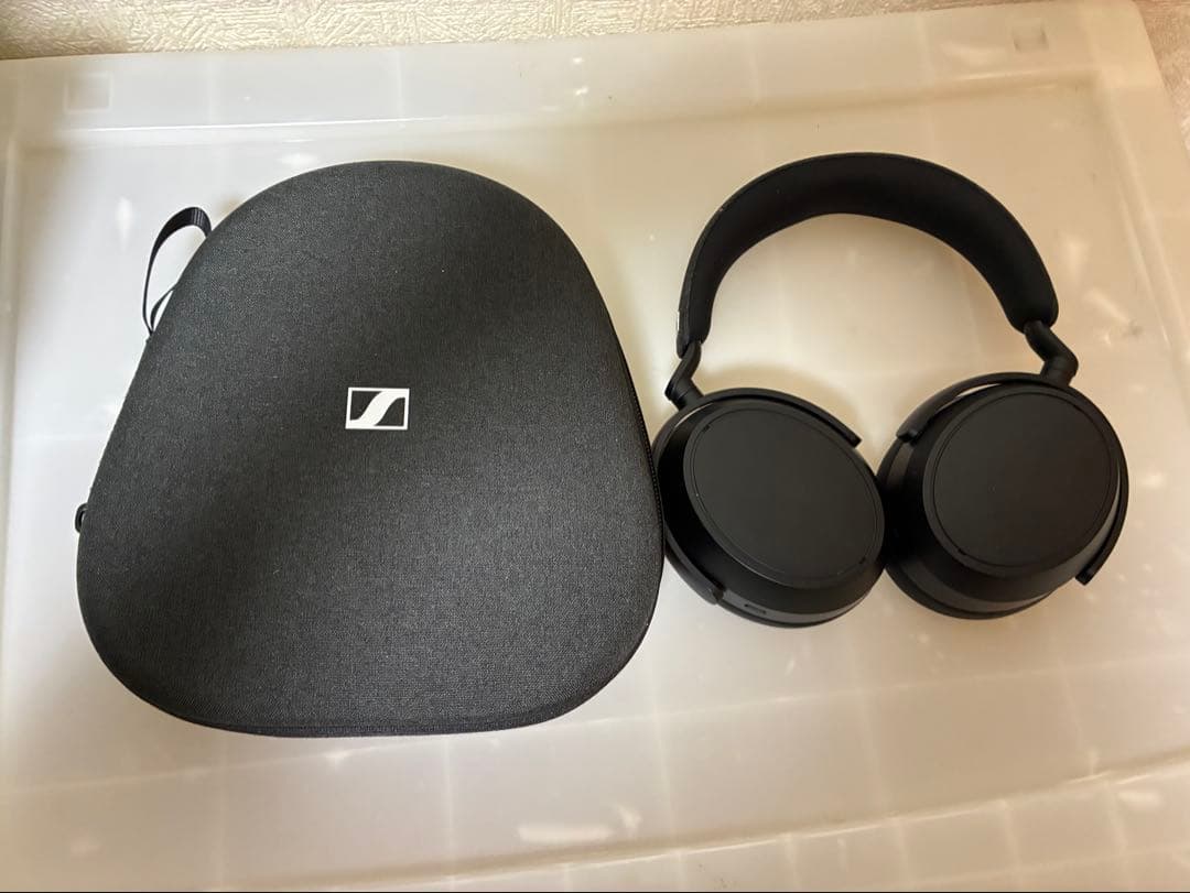 ヘッドホン Sennheiser Momentum 4Wireless