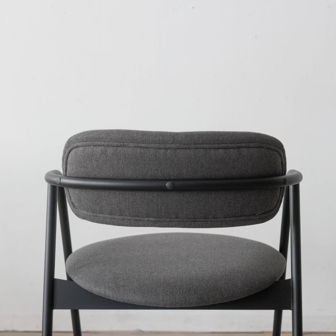 ダイニングチェア　アイアン　グレー