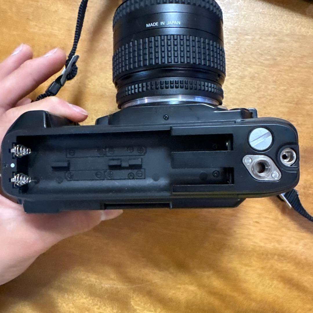 完動品Nikon F-501 一眼レフカメラ AF Nikkor 35-70mm