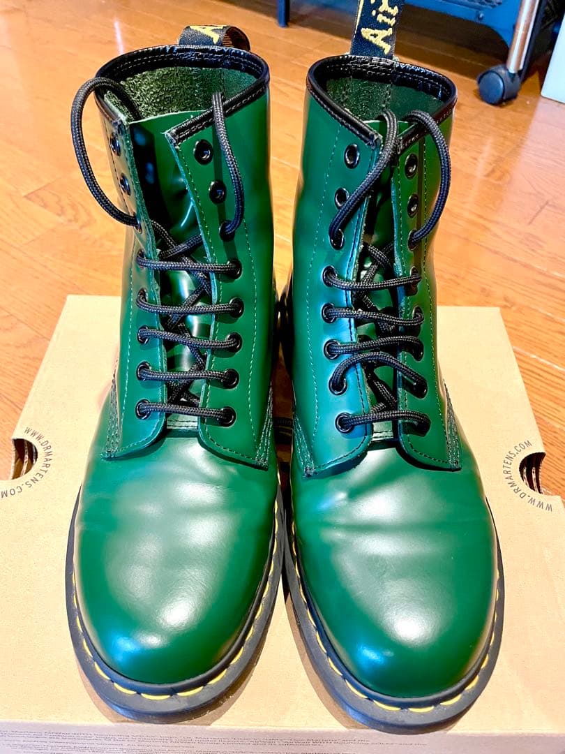 【美品】ドクターマーチン　緑色　UK8 26.5〜27.0