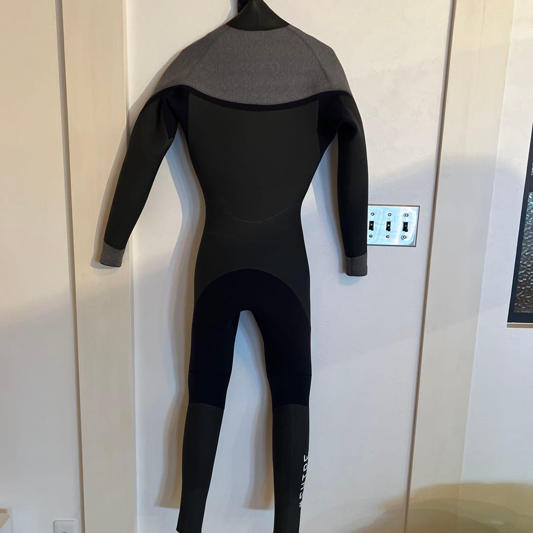 メローウェットスーツ　セミドライ　5×3mm フロントジップ　レディースL