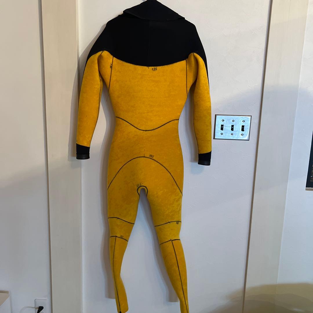 メローウェットスーツ　セミドライ　5×3mm フロントジップ　レディースL