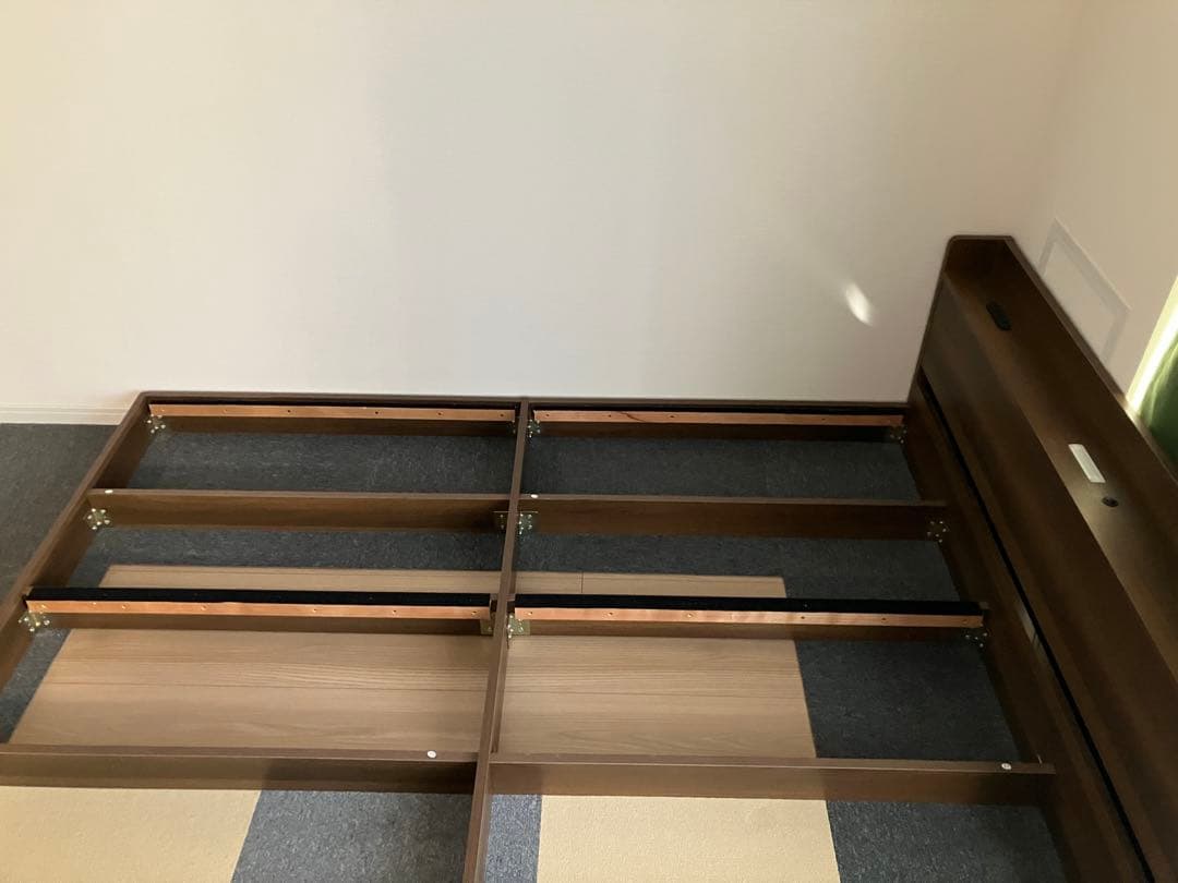 ダブルベッドフレーム ブラウン