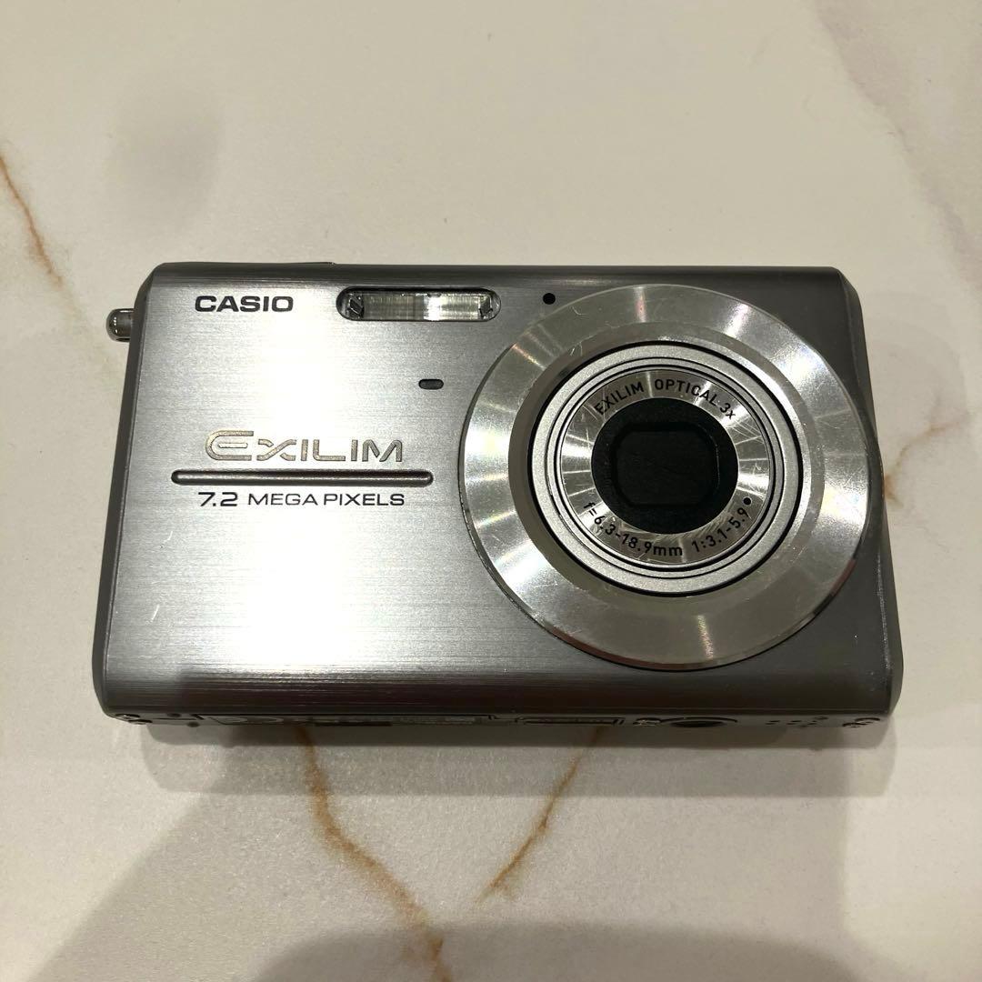美品✨カシオ・デジタルカメラEXILIM EX-Z75 箱付き 動作確認済♪