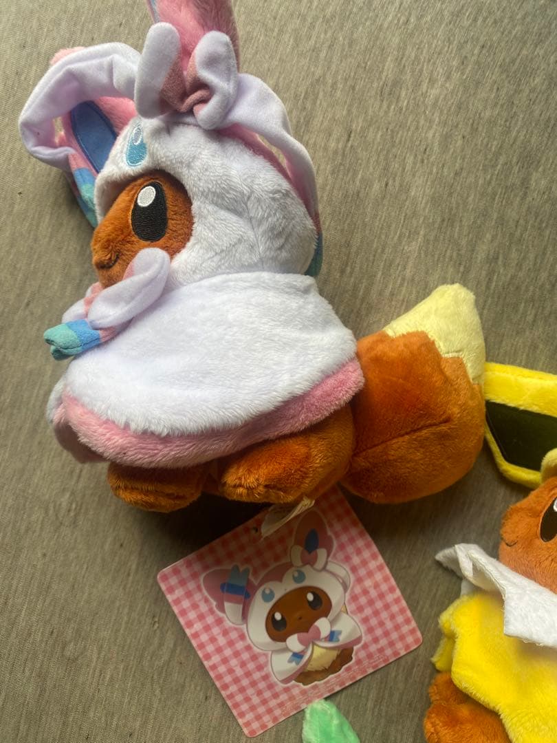 イーブイ　ポンチョ　ぬいぐるみ　8体セット