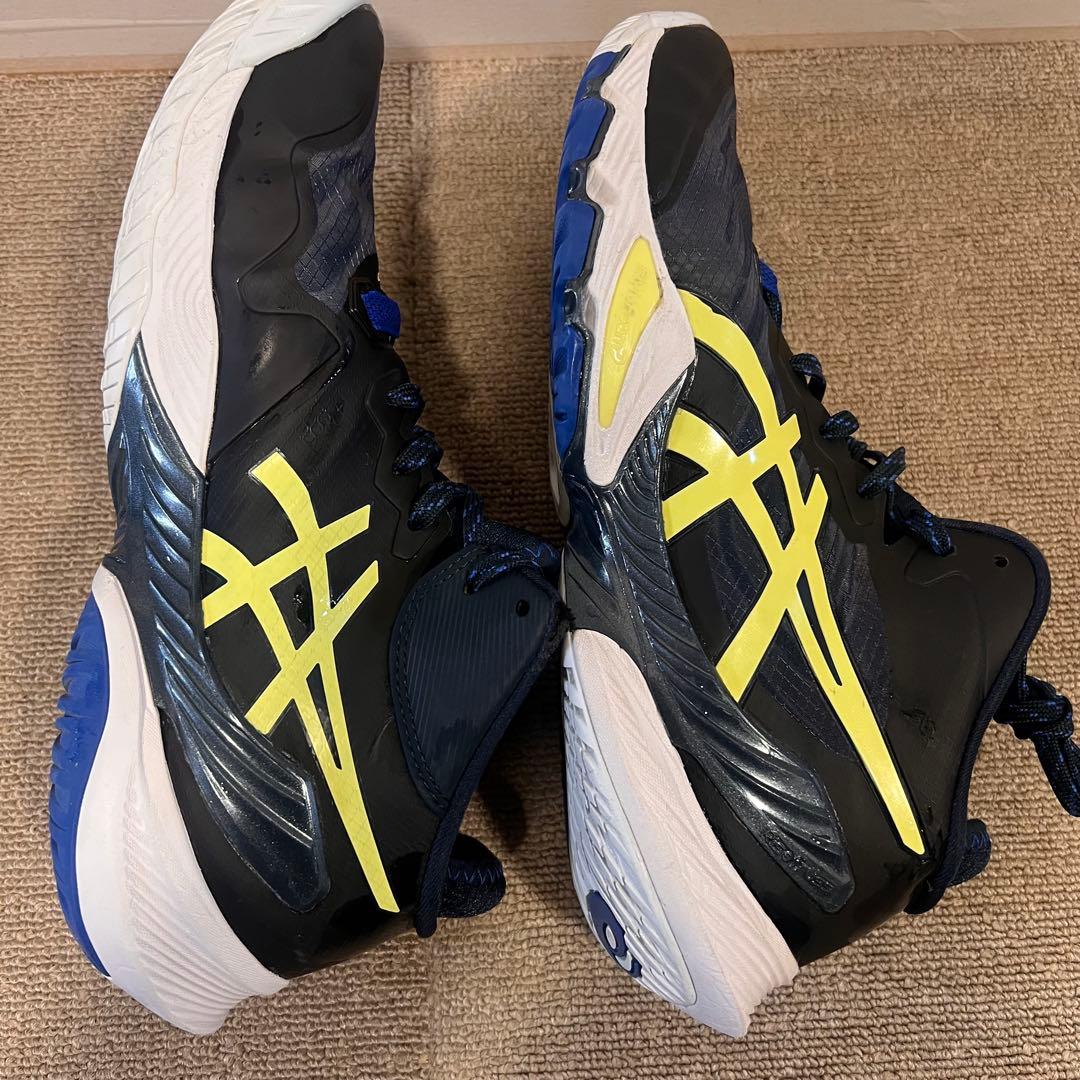 アシックス メタライズバレーボールシューズ ネイビー/イエロー