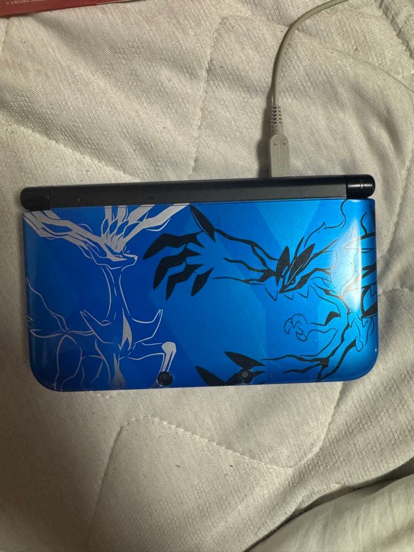ニンテンドー3DS LL ポケモンXYモデル