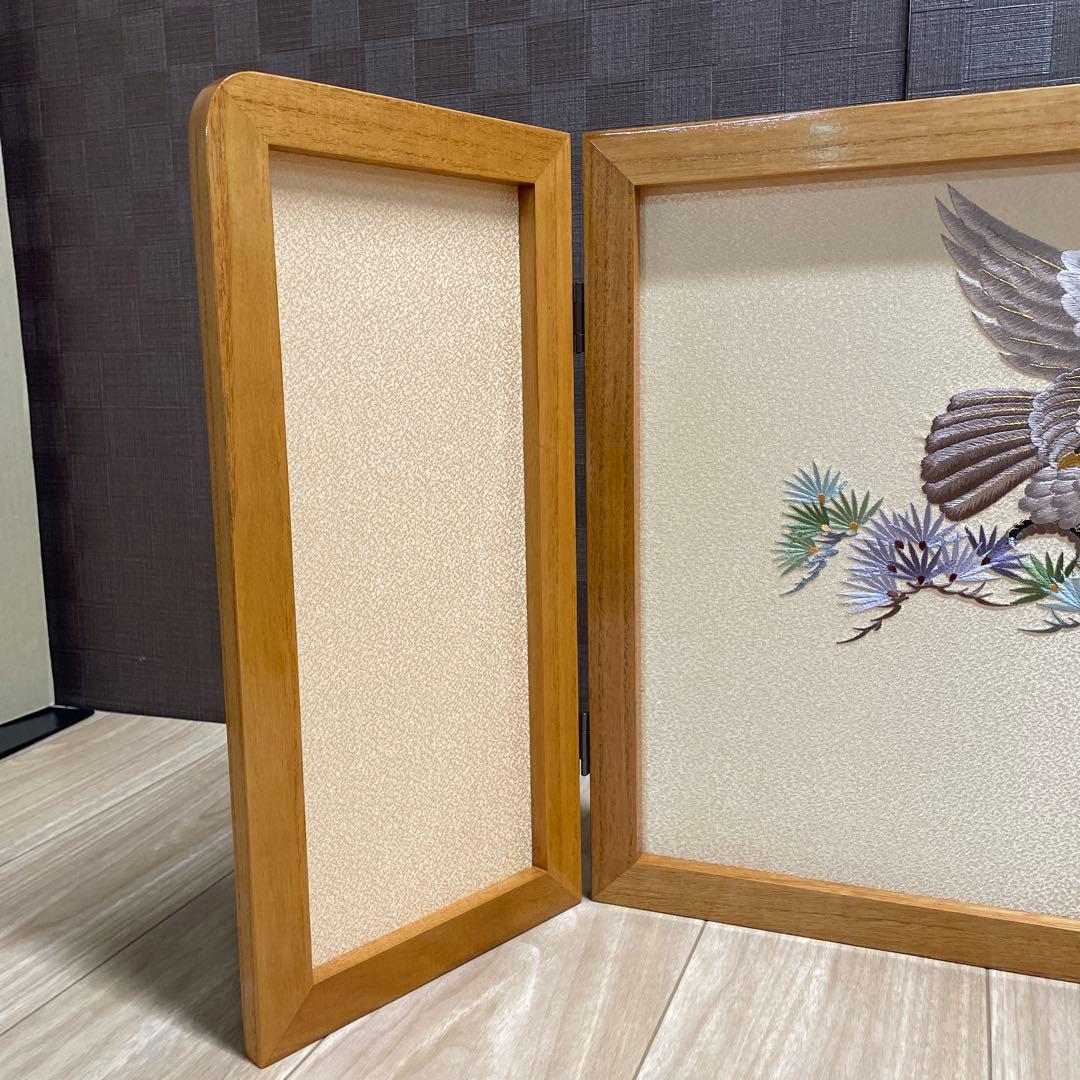 五月人形　端午の節句　屏風　ケヤキ色鷹(刺繍)