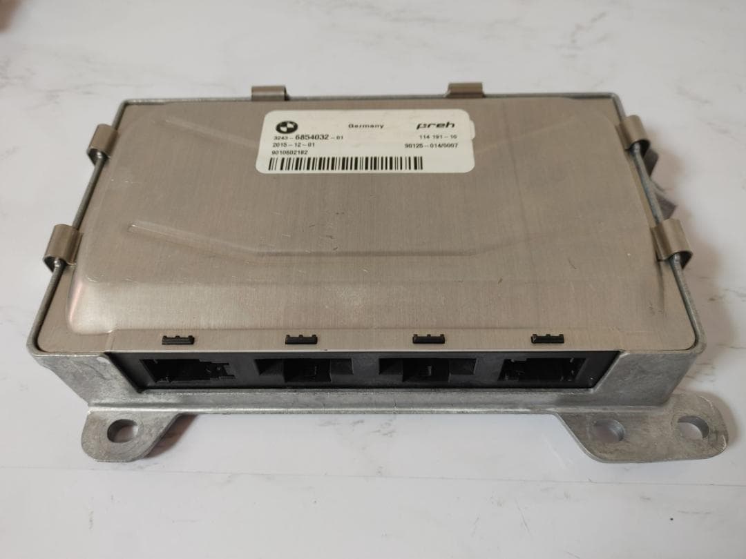 BMW F10 F11 LCI HSRコントロールユニット 6854032