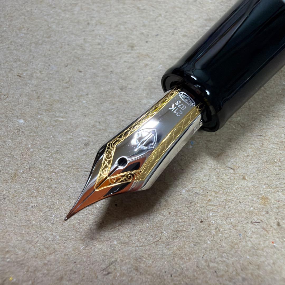 新品 SAILOR セーラー 万年筆 プロフェッショナル ギア 銀 EF 21k