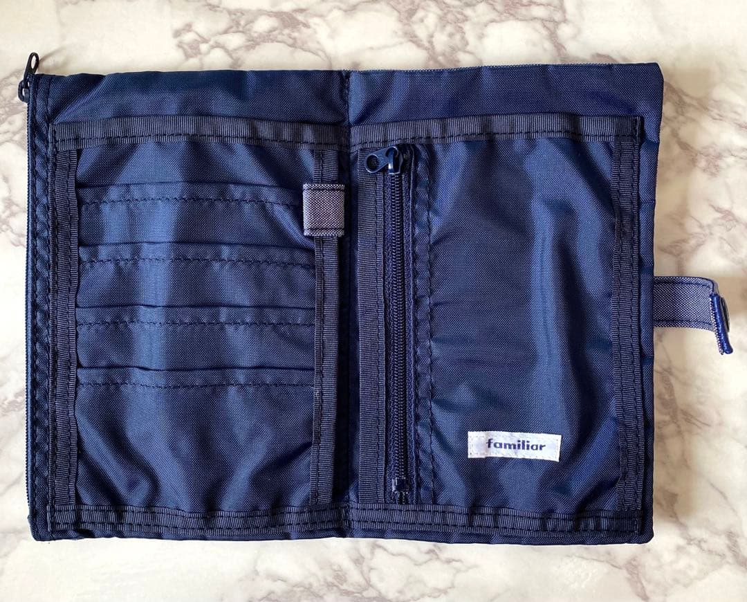 Familiar　ファミリア　マルチケース　母子手帳くケース
