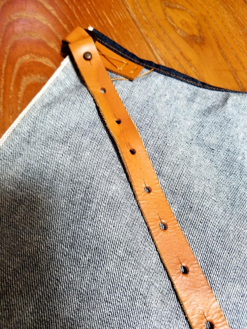 【美品】エプロン 岡山デニム デニム 赤耳 レザー 牛革