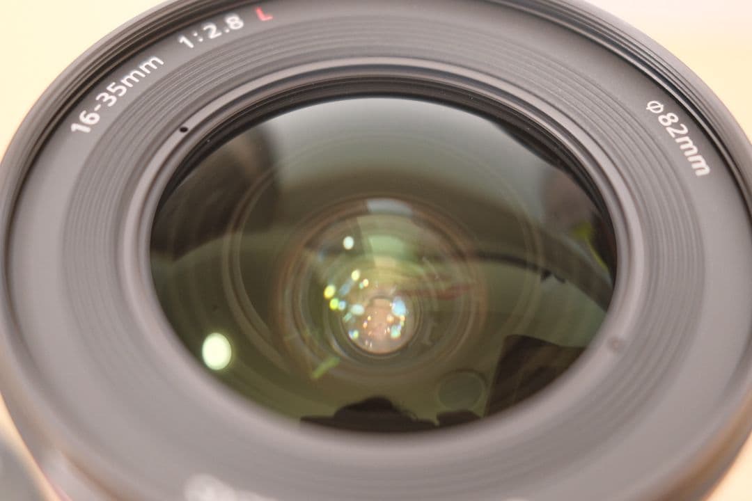 EF 16-35mm f/2.8L II USM ズームレンズ
