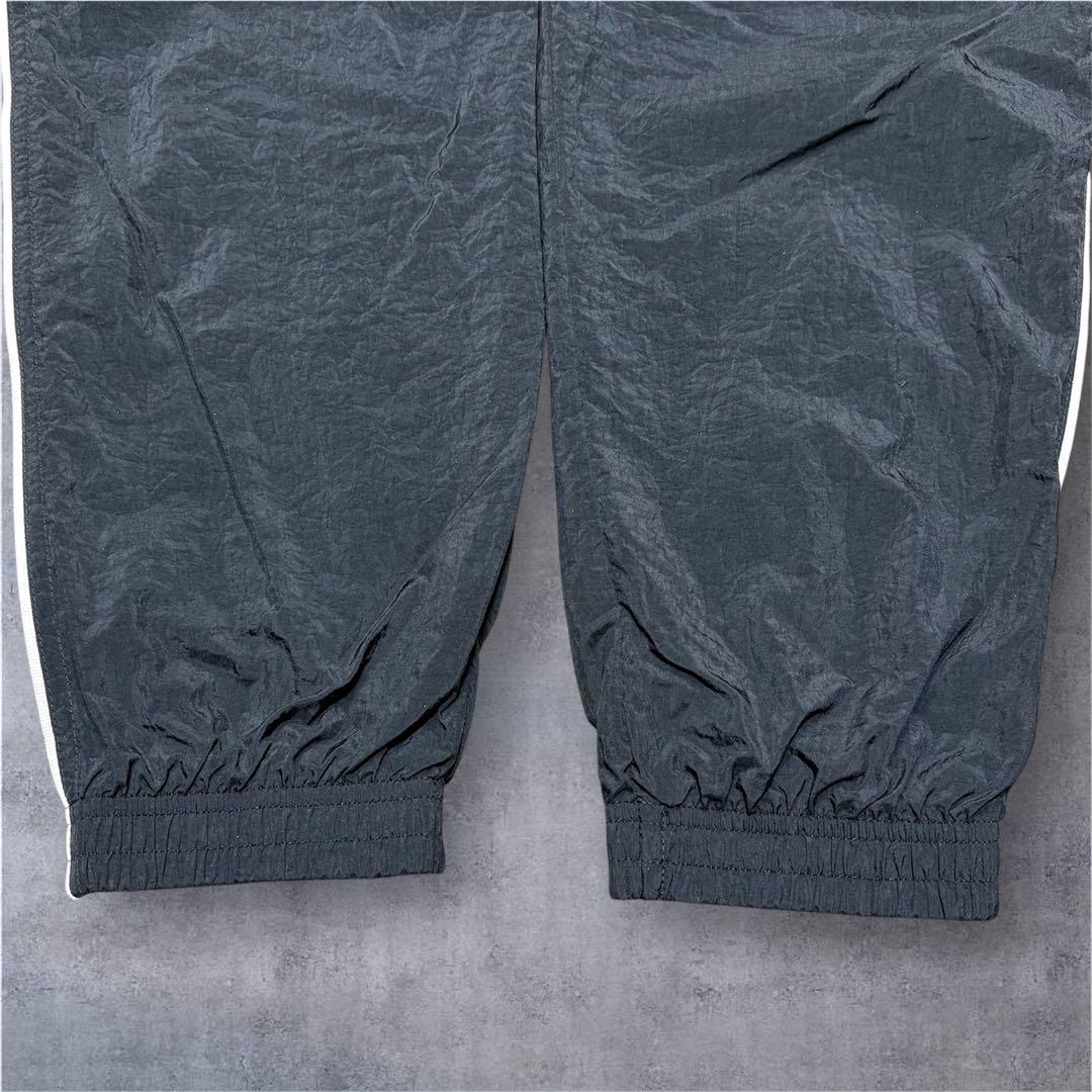 海外限定 NIKE ナイキ ナイロン セットアップ 黒 赤 S