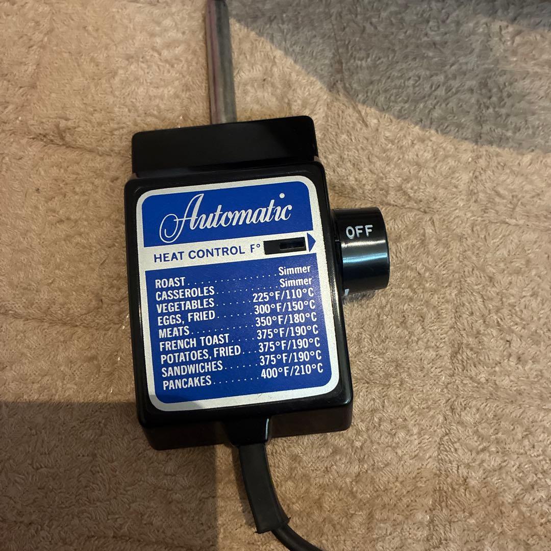 ロイヤルクイーン　電気フライパン　数回使用　蓋はありません。