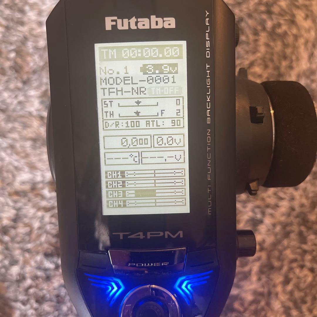 Futaba T4PM リモコン 4チャンネル バックライト付き