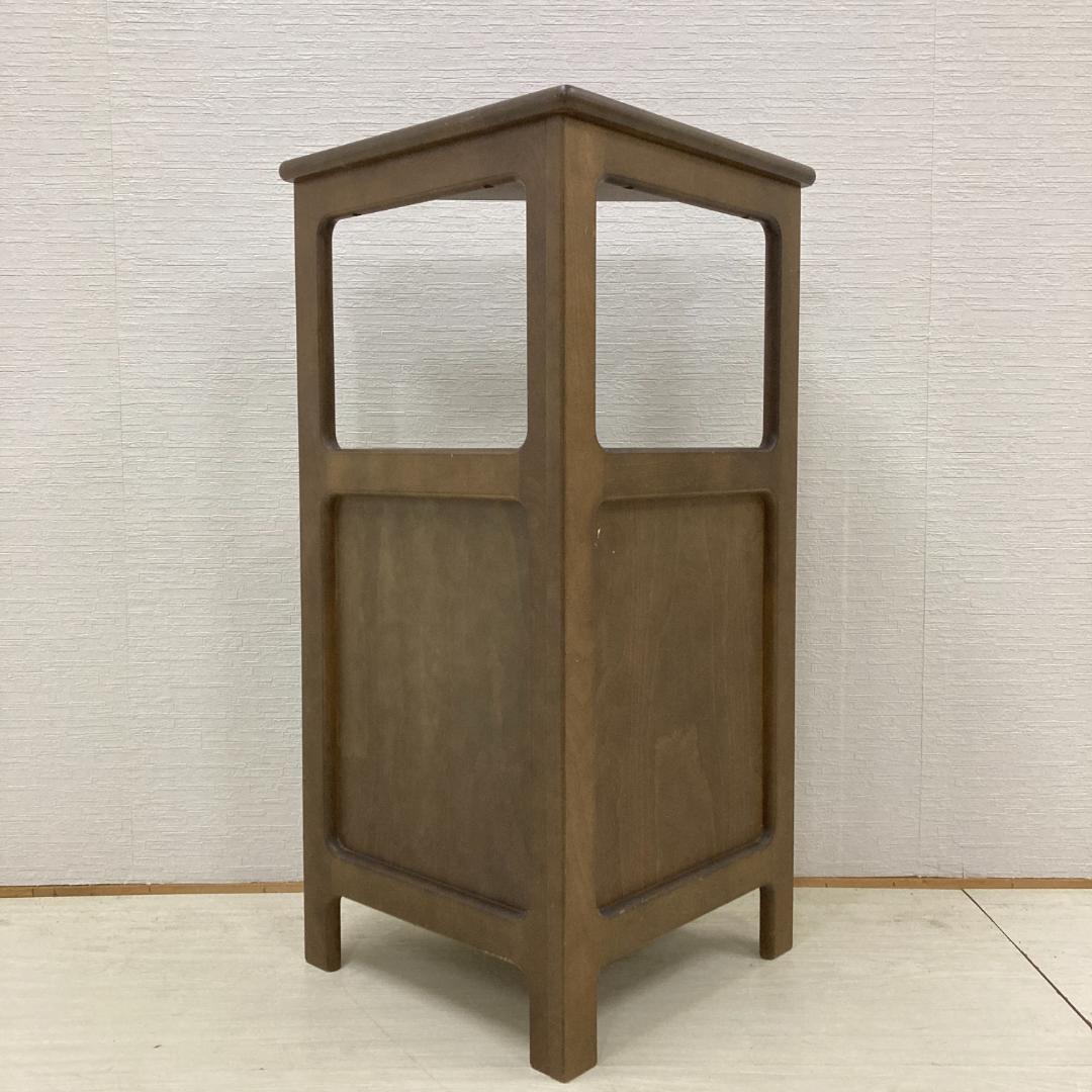 【カリモク】コーナーキャビネット　ラック　棚　収納　木製