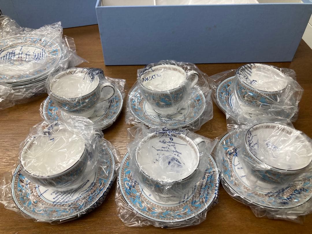 ウェッジウッド　フロレンティーン　ターコイズ　箱入セット