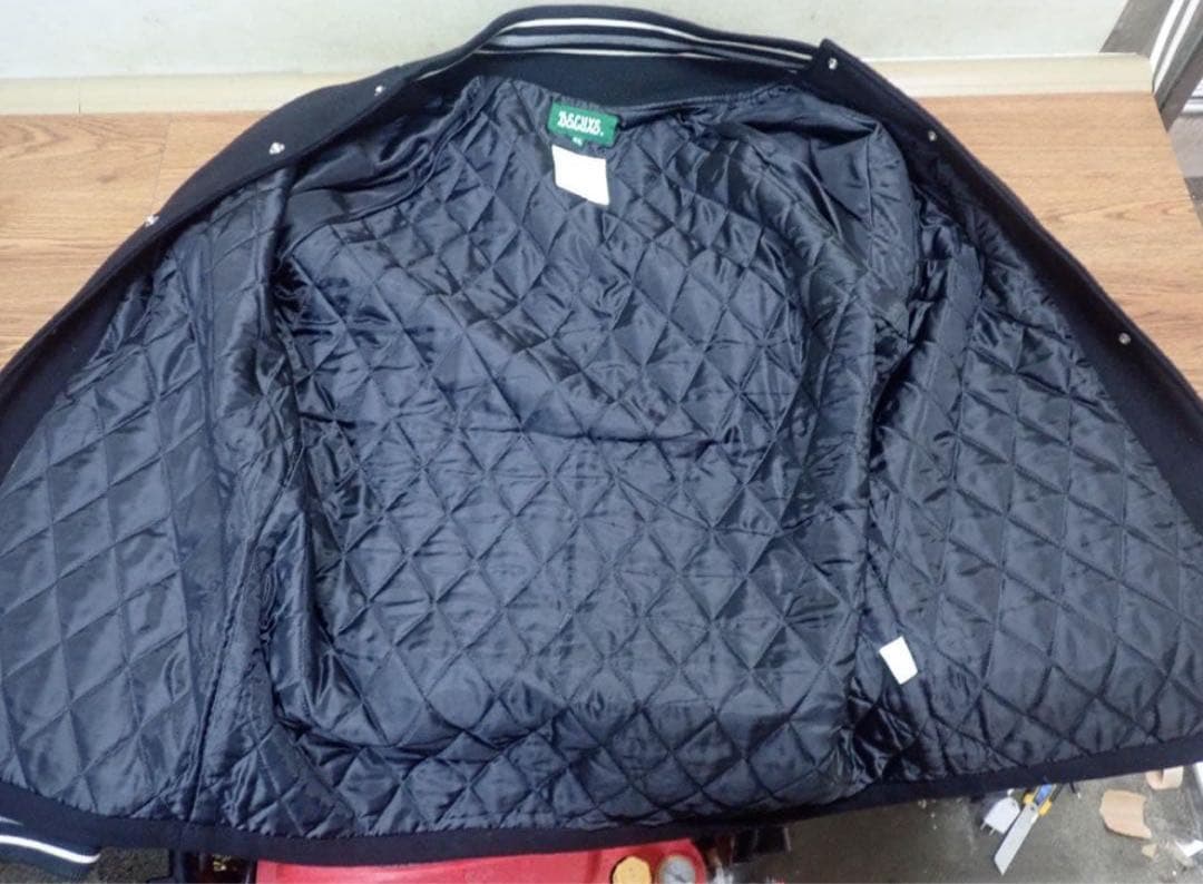 あ*ん様 Deluxe ブラック スタジャン