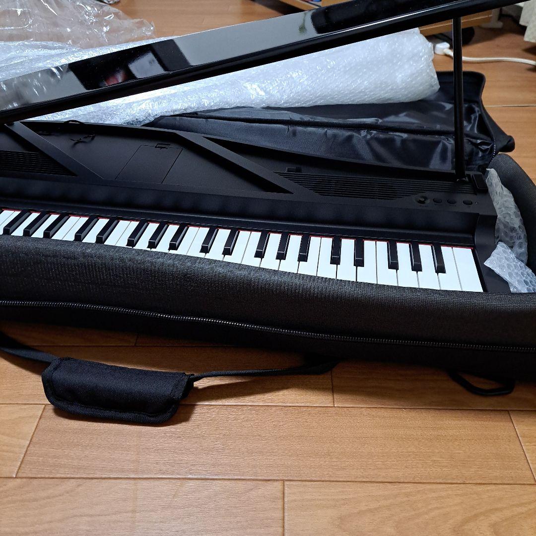 KORG 小さなグランド・ピアノ　電子　ペダルのオマケ付き