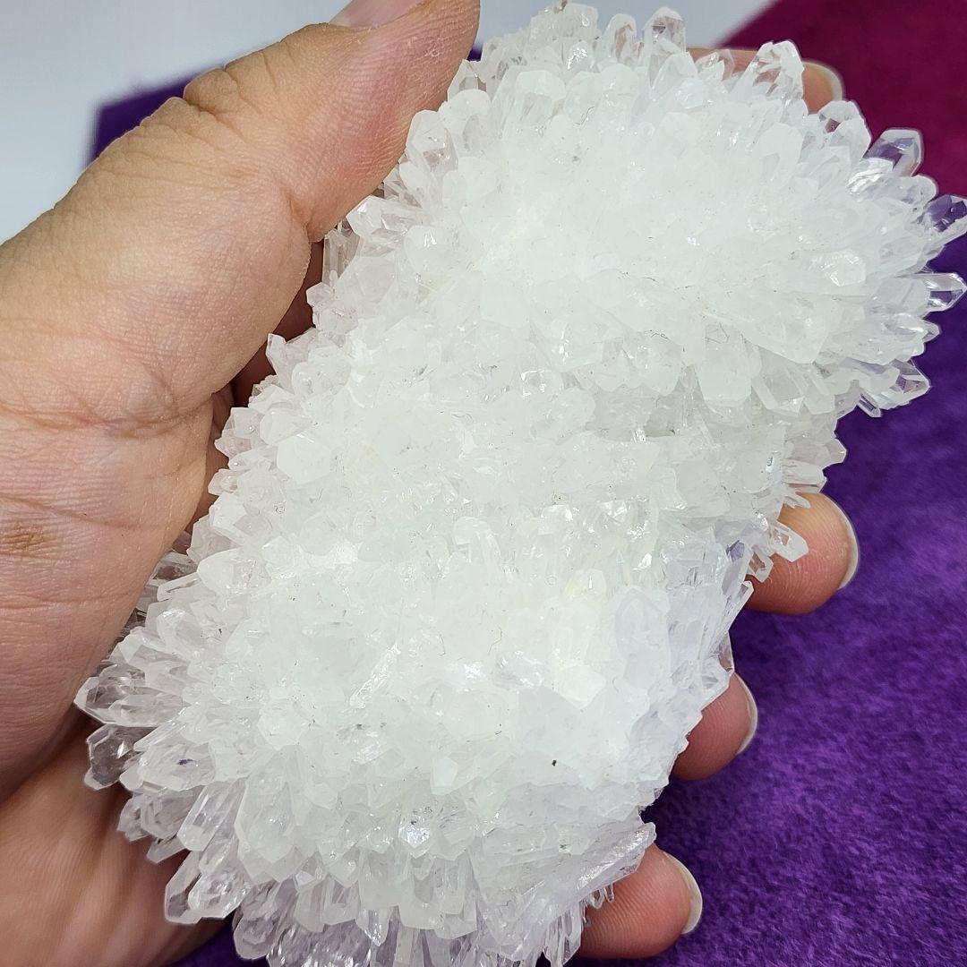 一点物の自然芸術！美しい菊花水晶クラスター 癒しのエネルギーを宿した希少品