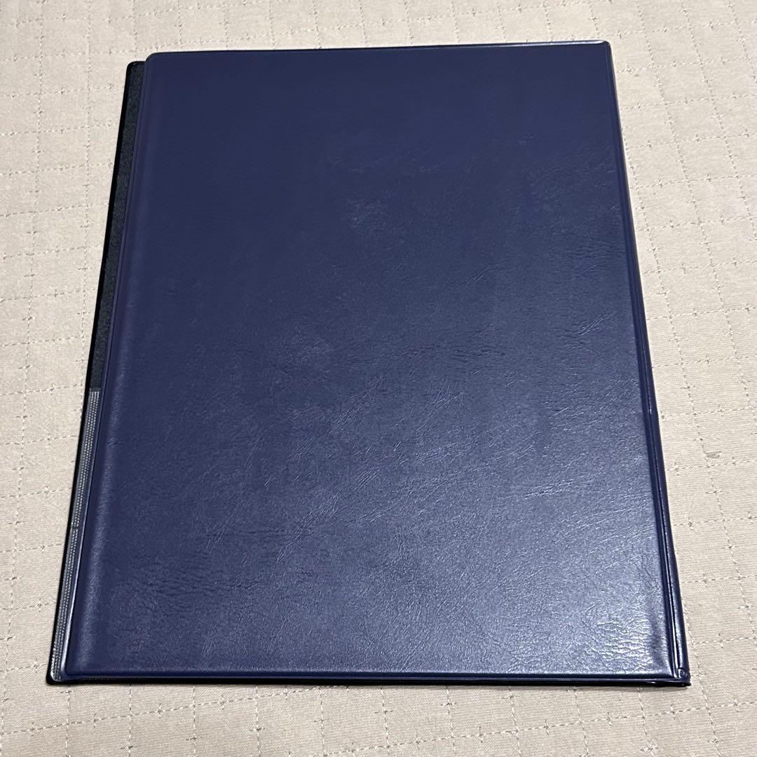 ⭐︎ A4証券ファイル 縦型 A4サイズ中袋 名刺ポケット付 ネイビー 18冊