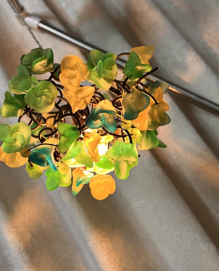 ユダライトランプ グリーンフラワー　ミハエルネグリン